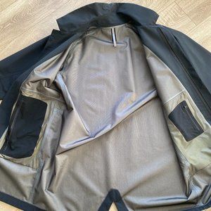 ARC'TERYX VEILANCE PARTITION LT COAT